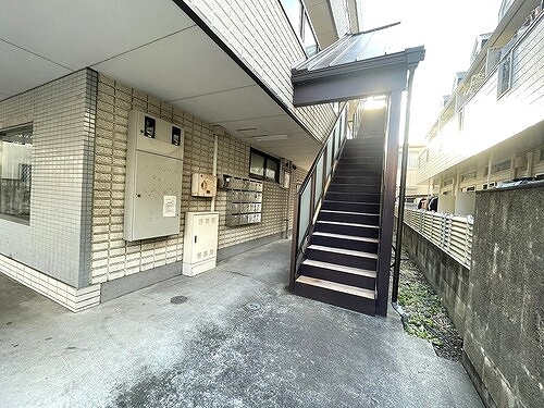 和光ハイツ3階 外階段　※前回募集時2022年10月撮影