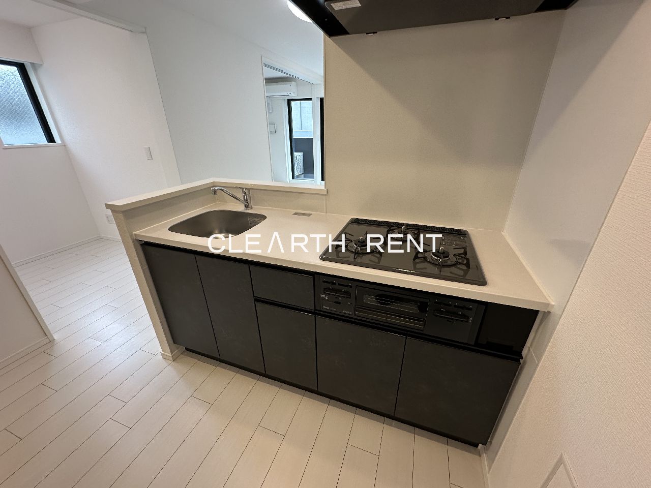 ＧＲＡＮ ＰＡＳＥＯ三宿 グリル付き３口システムキッチン