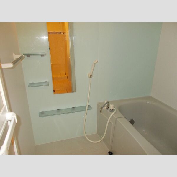 ラッキーベル　C202号室 浴室換気乾燥機付ユニットバス