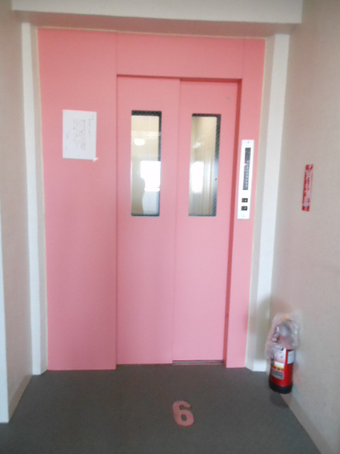 ライオンズマンション西が丘南5階 エレベーター