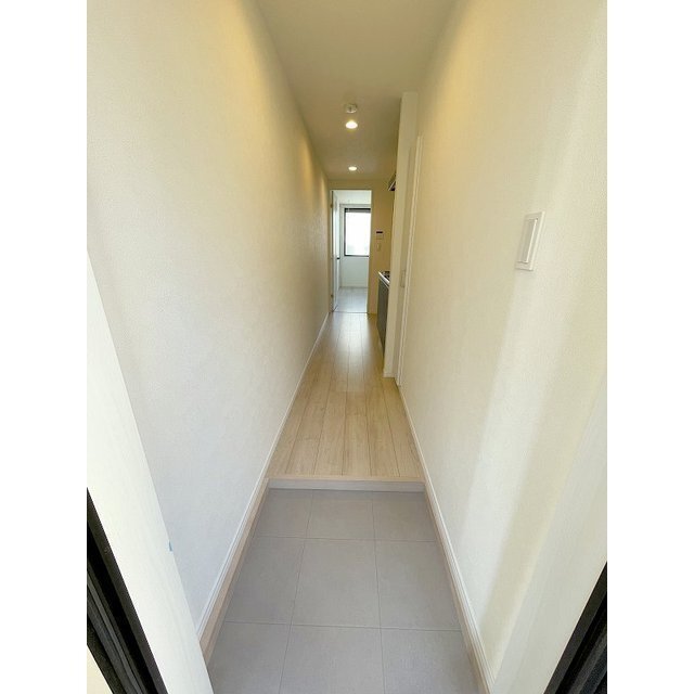 CALME201号室 玄関