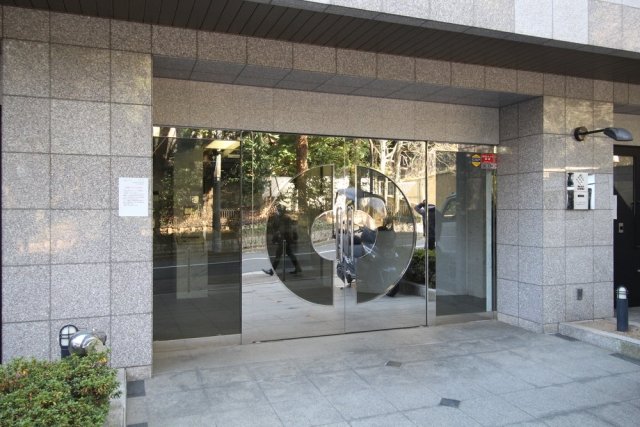 パレステュディオ南青山 エントランス