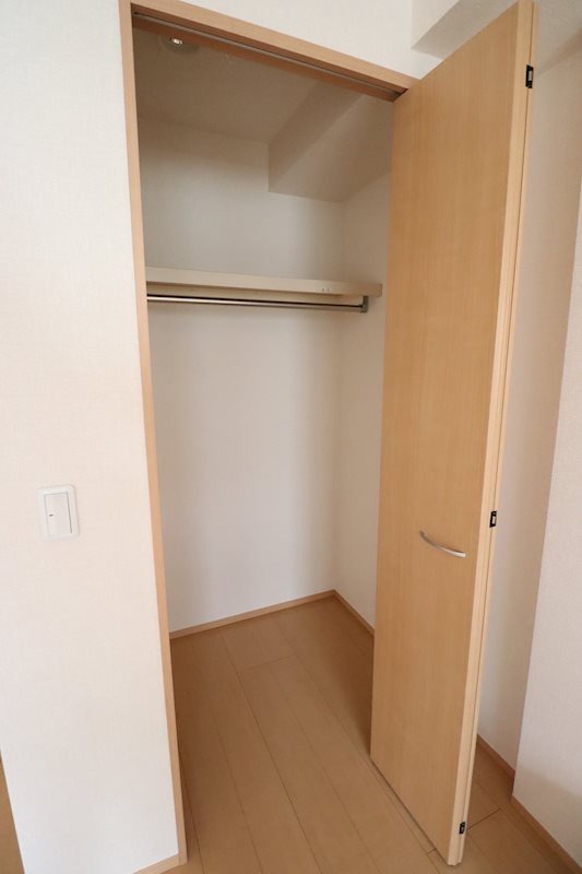 GENOVIA原木中山3階 収納