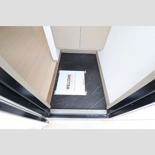 ブルック幕張 玄関