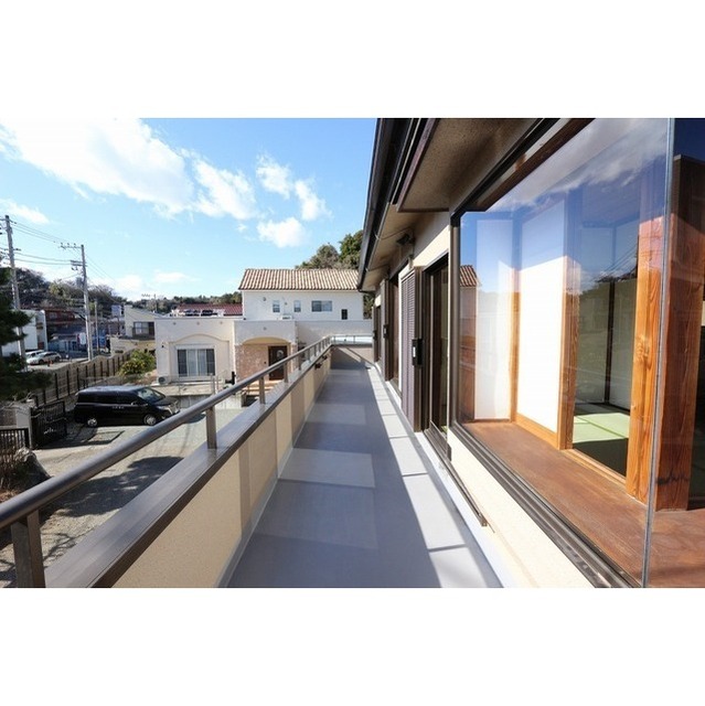 中村貸家1号室 2階大型バルコニー