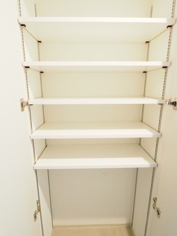 ドゥーエ入谷Ⅰ8階 収納