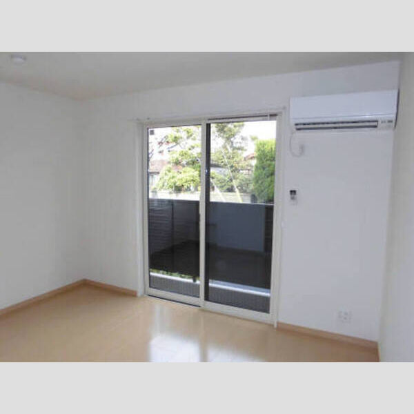 シェドゥーヴル芳和205号室 シェドゥ-ヴル芳和205