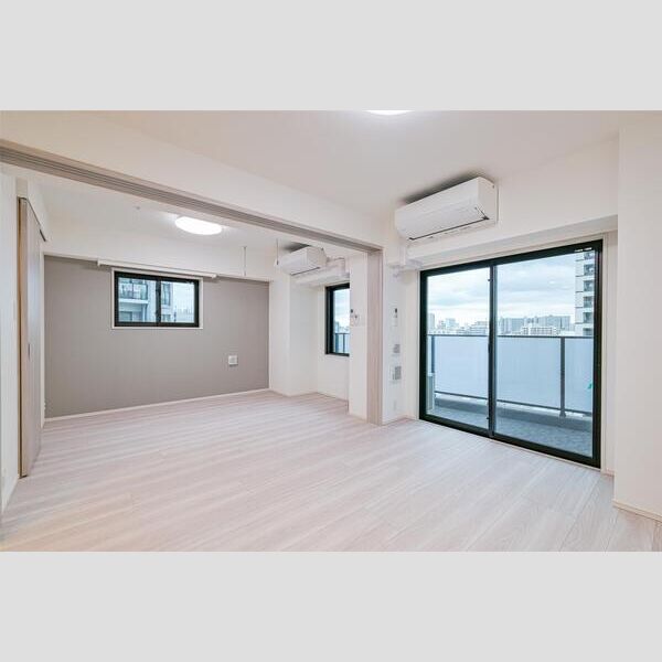 S-RESIDENCE千住大橋304号室 玄関