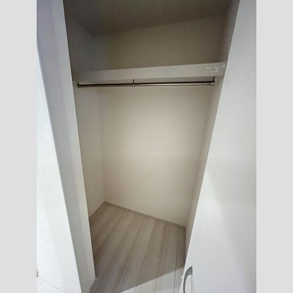 リーブルファイン川口上青木西103号室 収納
