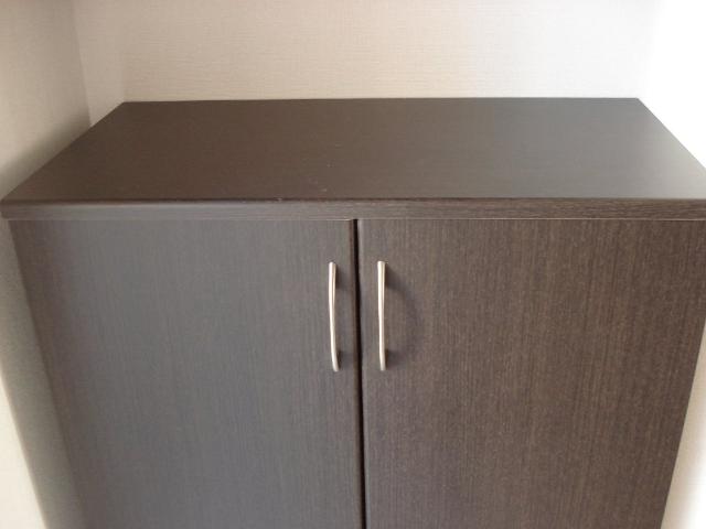 ビアン　くすのき台 玄関収納