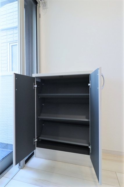 ラ・ルーチェ 靴入