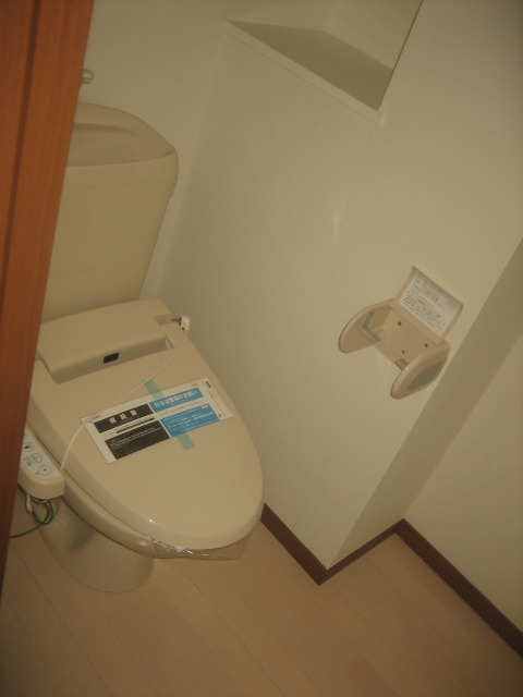 マリンコート富士見0305号室 温水洗浄便座