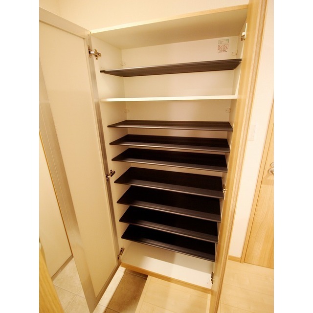 メゾン・ド・パステック 内観