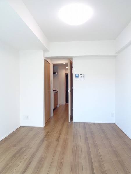 ＡＺＥＳＴ立石Ⅱ204号室 リビング