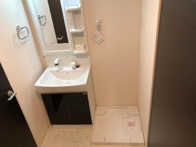 Ｇｌａｎｚ　Ｃｏｕｒｔ　-グランツコート-402号室 洗髪洗面化粧台