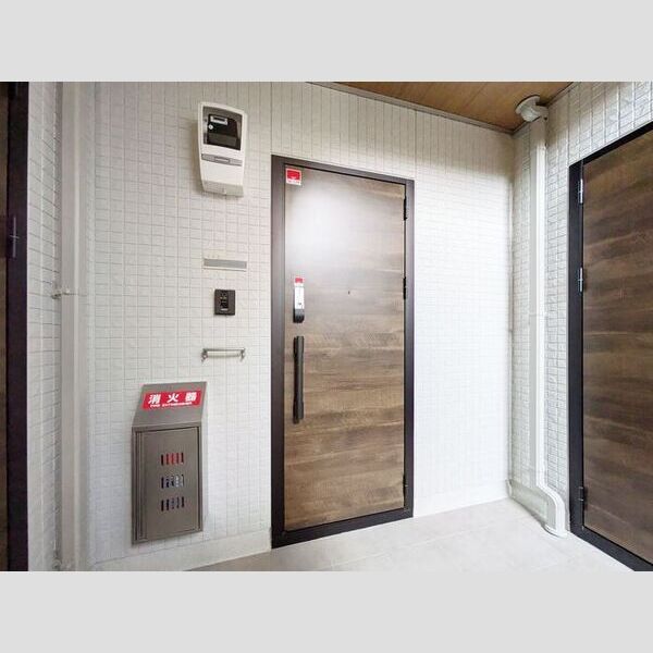 Asset-Court羽衣町 玄関