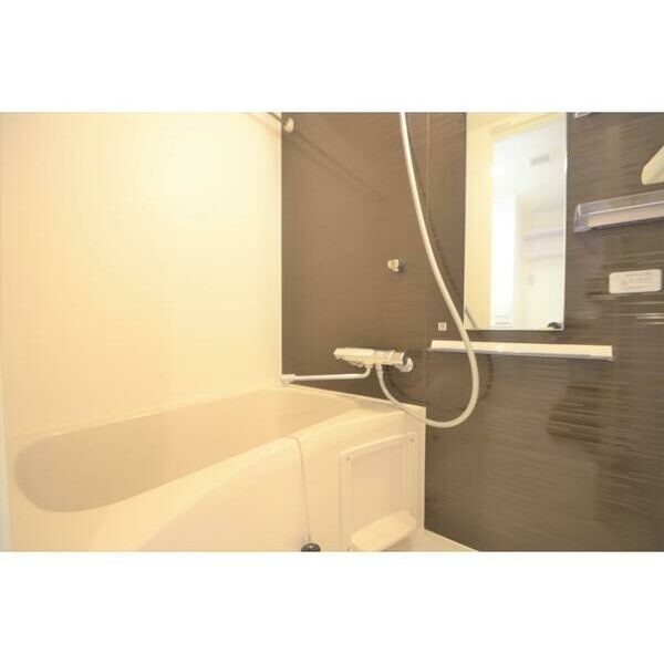 トライム早稲田鶴巻町102号室 お風呂