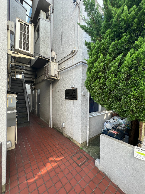 リベロ新中野2階 エントランス