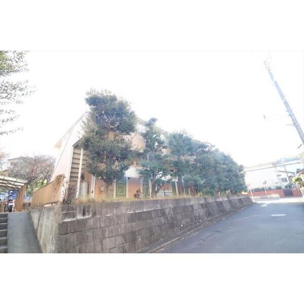 エステートピア吉川207号室 外観