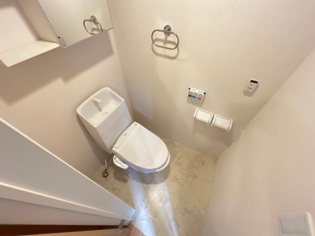 エストレヤ トイレ