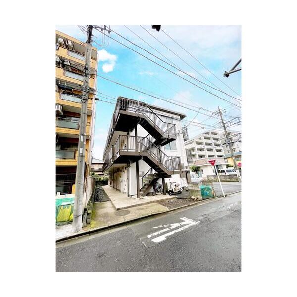 エステート103202号室 外観