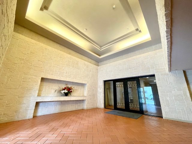 レジディア多摩川5階 エントランス