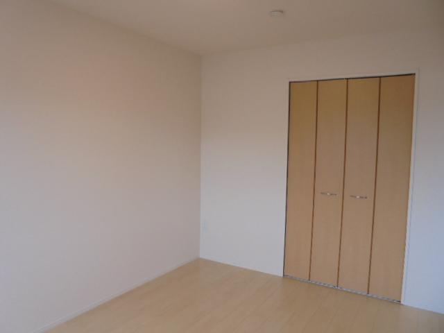 レヴメゾン神山参番館205号室 洋室（イメージ）