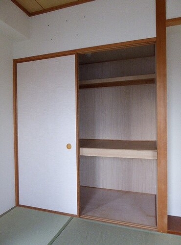 ライオンズマンション本川越駅前14階 押入　※前回募集時2019年12月の写真