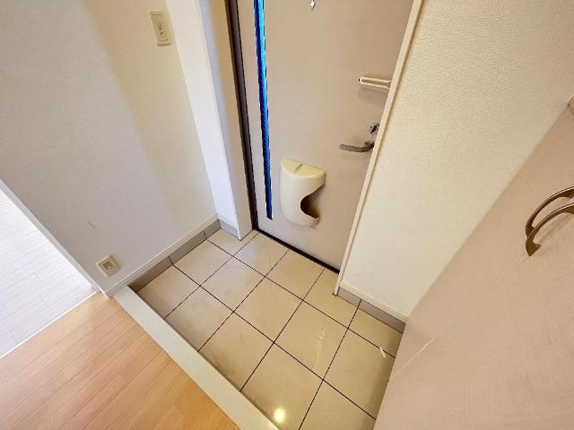 ハーベイロード 玄関