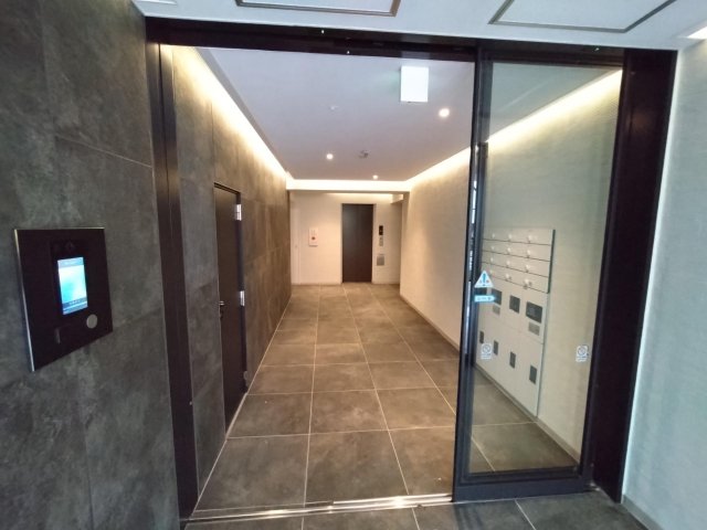 TIMELESS麻布十番601号室 アイホン製のオートロックと宅配ボックス付