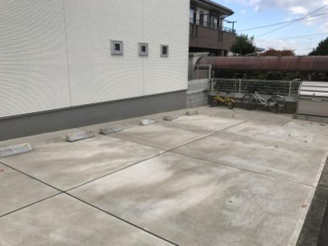 ベルリード桜並木 駐車場