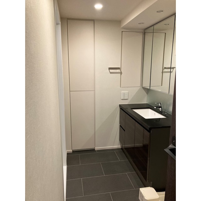 ザ・パークハビオ上野御徒町903号室 同建物別部屋の参考画像