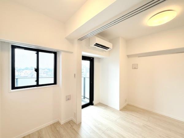 アジールコート町屋6階 リビング