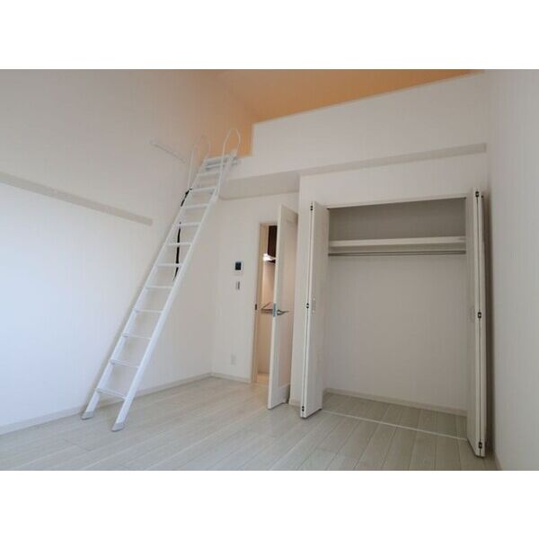 ランウェイ34R 収納