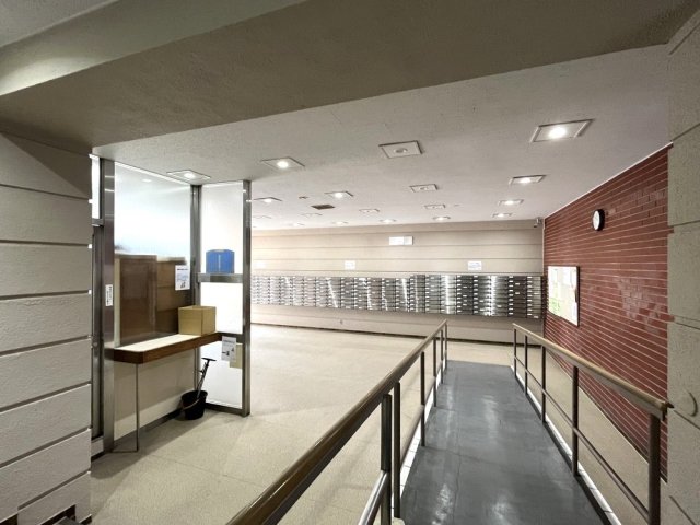 川口寿コーポ エントランス