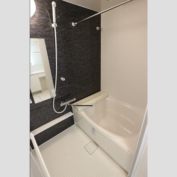 トワ・グレース柏の葉106号室 バスルーム