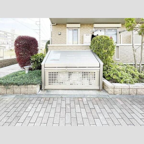 フェアレーン高野台　　Ⅰ ゴミストッカー