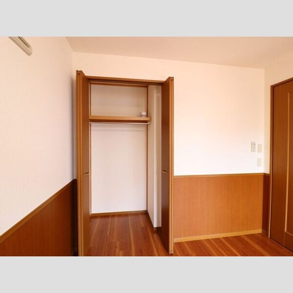 リビングタウンみずき　ABC クローゼット