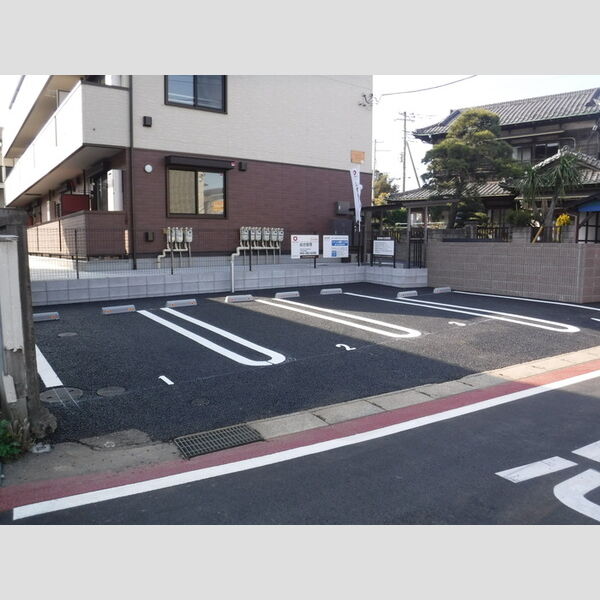 サンハイツカサハラ 駐車場