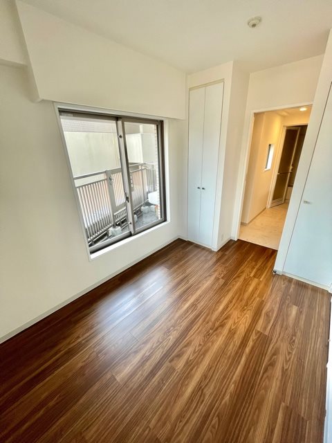 レジディア中落合A棟5階 寝室