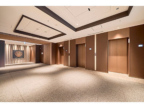 プラウドタワー平井27階 エレベータホール