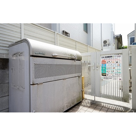 ライフピア松ノ木Ｂ棟0105号室 ゴミ置き場