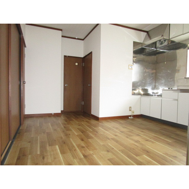 モアヒルズ　A棟 内観