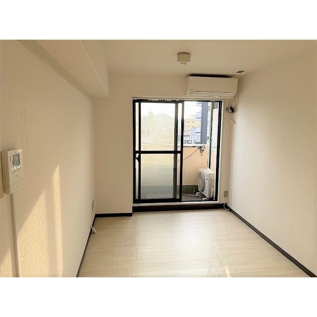 フラッツ1000515号室 リビング