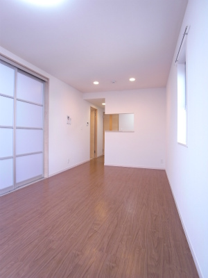 リブリ・ノーブル リビング