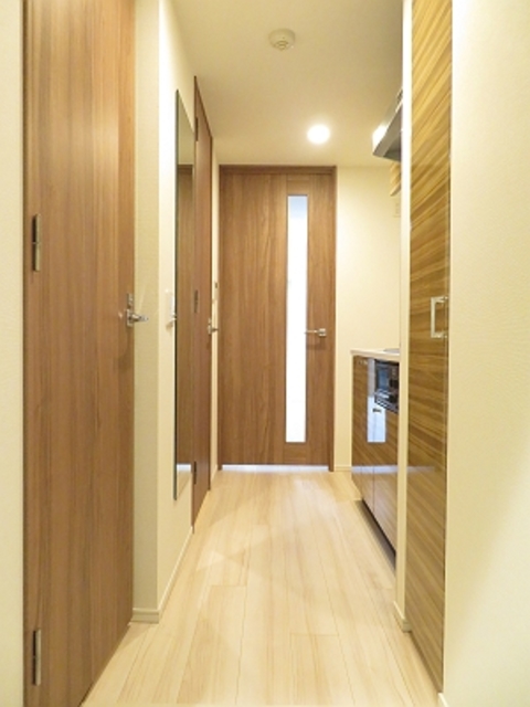 ガーラ・グランディ横濱関内 玄関