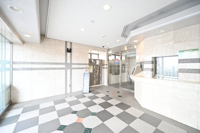 菱和パレス田園調布東 エントランス