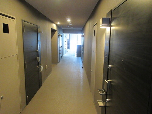 プレシス練馬ステーションフロント 玄関ドア　※前回募集時2025.4撮影