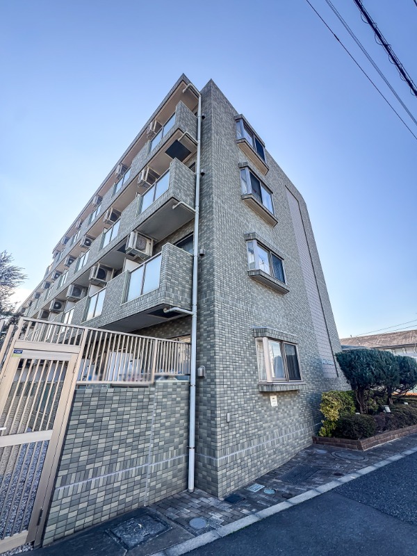 ドゥ・ベルジュール2階 外観