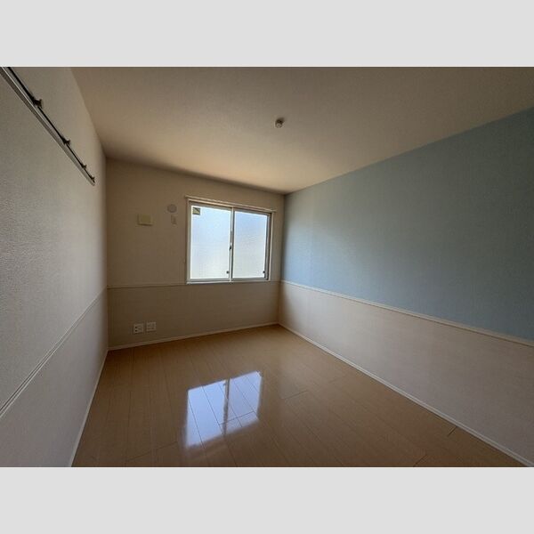 ベルデュール　六番館101号室 北側洋室